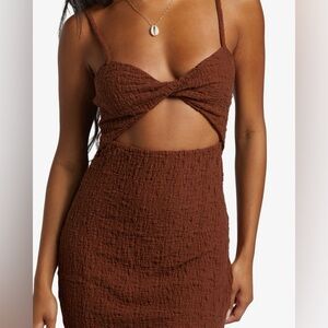 (NWT) XS Billabong Front Twist Textured Bodycon Dress